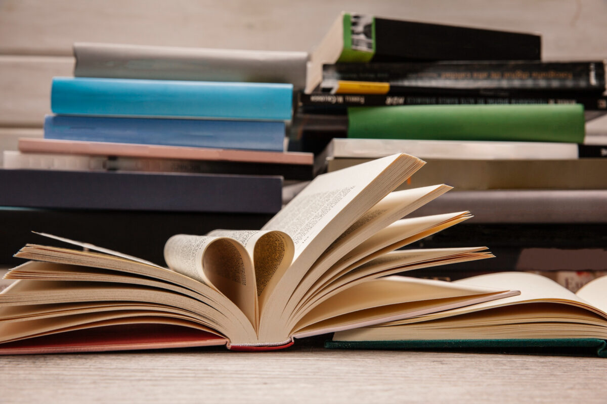 دانلود pdf سپید دندان