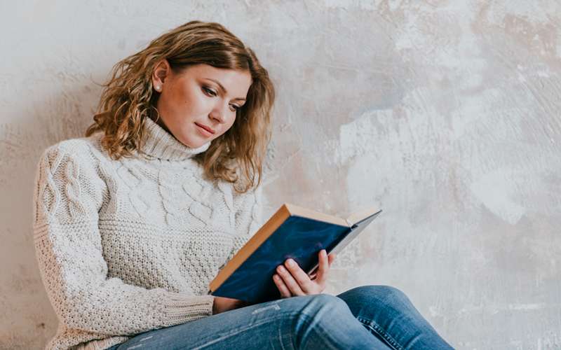 کتاب‌هایی که باید قبل از شروع دانشگاه بخوانید