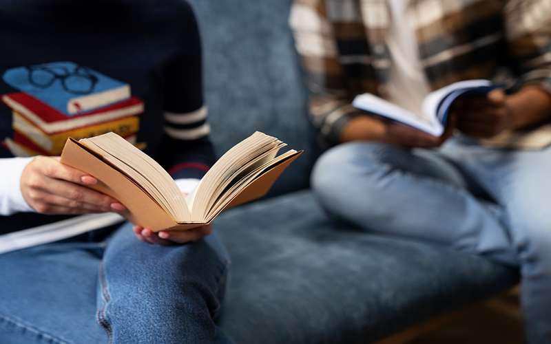 خرید کتاب زن نان فروش