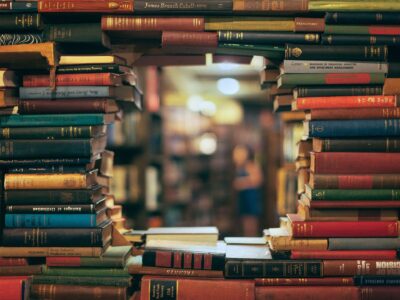 معرفی کتاب ورونیکا می‌خواهد بمیرد