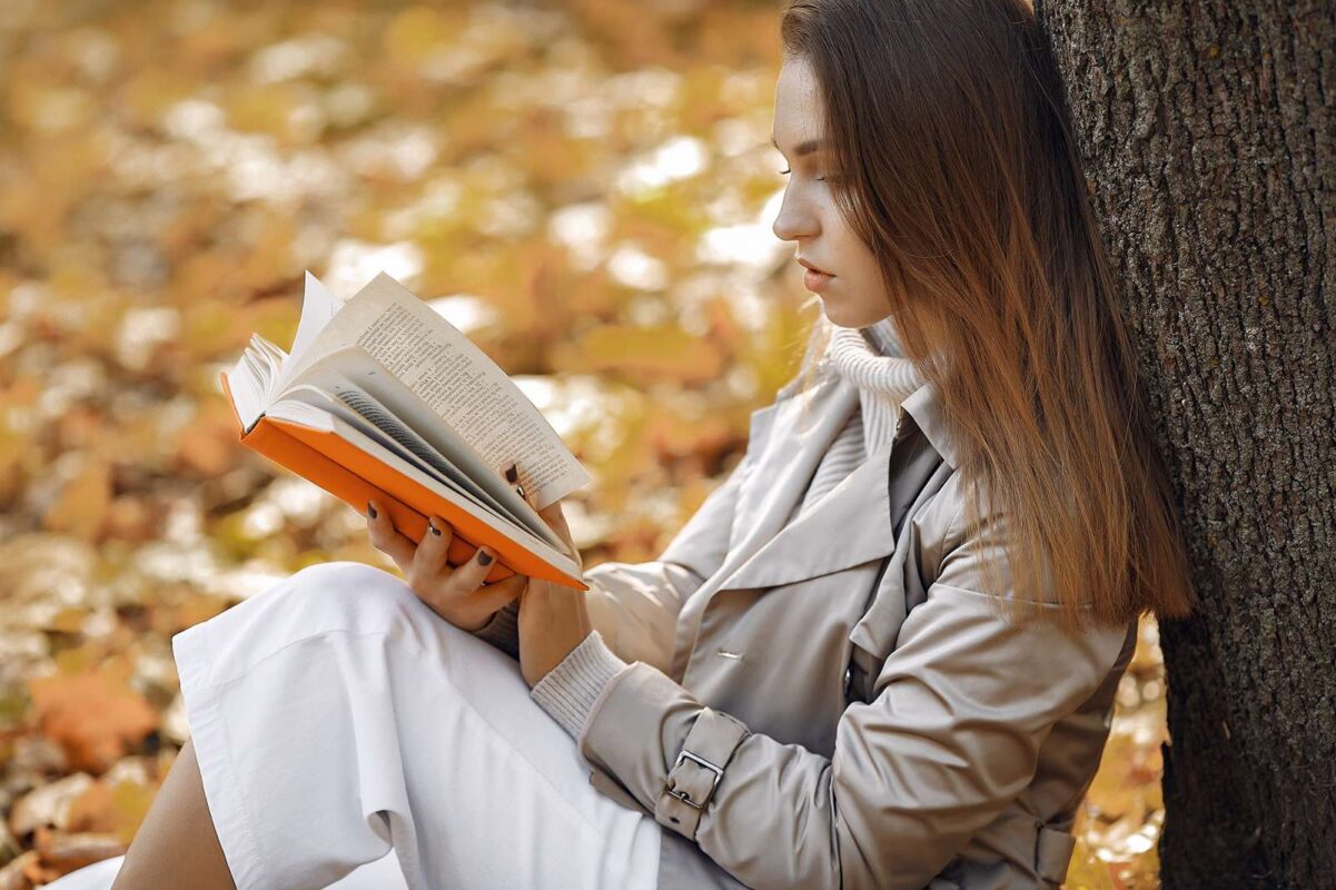 معرفی کتاب دارگل