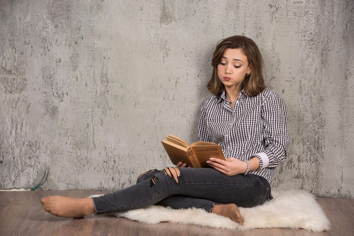 کتاب چند ورق عاشقی، اثر فاطمه بوسلیک